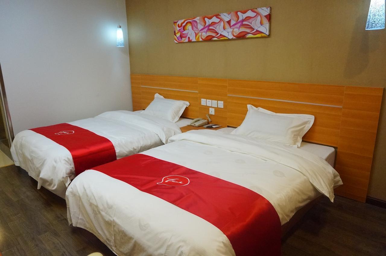 Thank Inn Chain Hotel Guizhou Zunyi Huichuan District Huichuan Avenue المظهر الخارجي الصورة